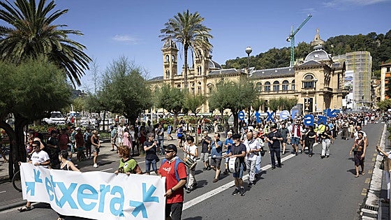 El entorno de los presos de ETA pide al PSE que evite «prejuicios» y sea «creativo» para facilitar su excarcelación