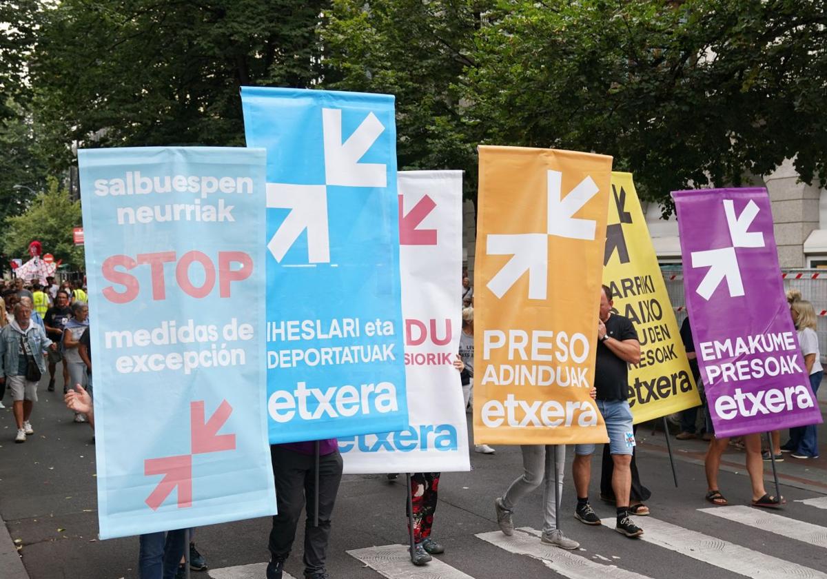 Imagen de archivo de una manifestación en favor de los presos de ETA en Bilbao