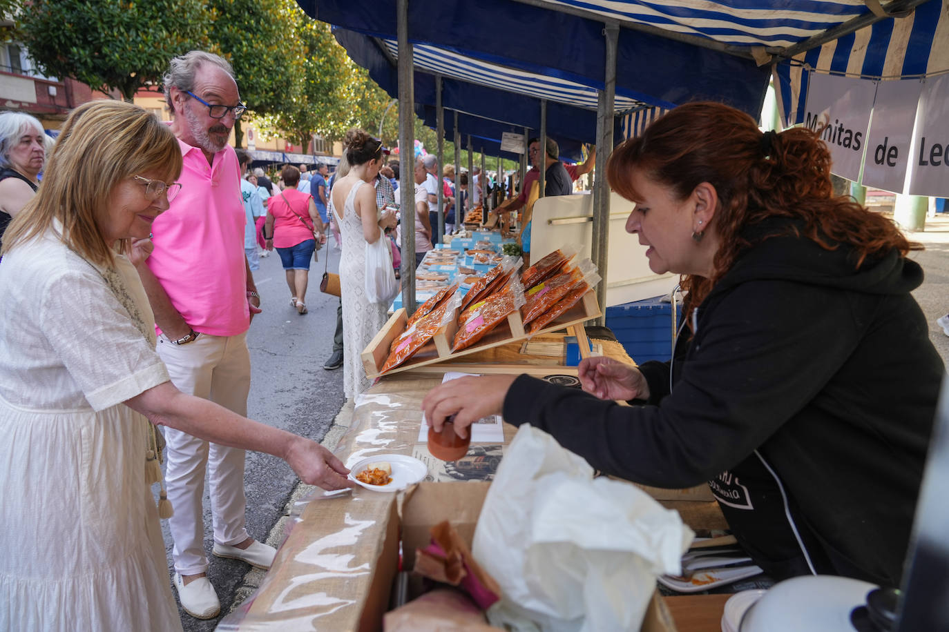 Productos de la tierra para reponer fuerzas en las fiestas de Llodio