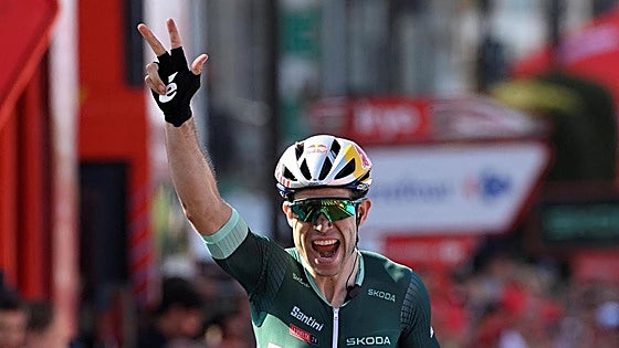 Van Aert gana como quien lava