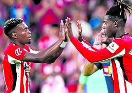 Djaló, titular, dejó su lugar a Nico Williams.