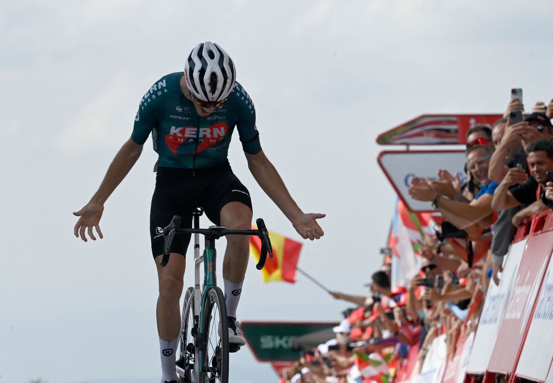 La tozudez de Castrillo en homenaje a Manolo Azcona