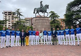 Pelotaris, responsables institucionales y patrocinadores esta mañana en la presentación de la feria.