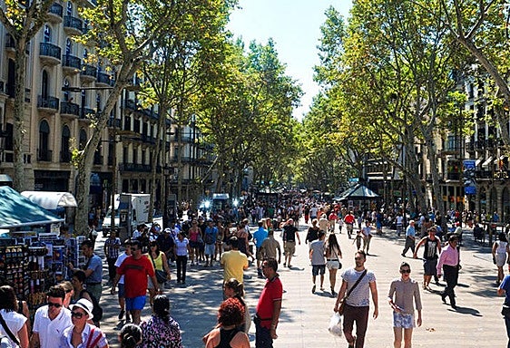 Un tuit de la cuenta 'Yo soy Camarero' desata la idignación en redes