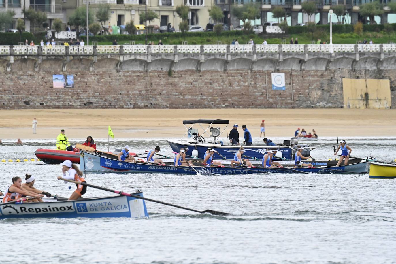 Arraun Lagunak consigue su tercera Bandera de La Concha