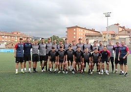 La plantilla del Portugalete en su vuelta a los entrenamientos.