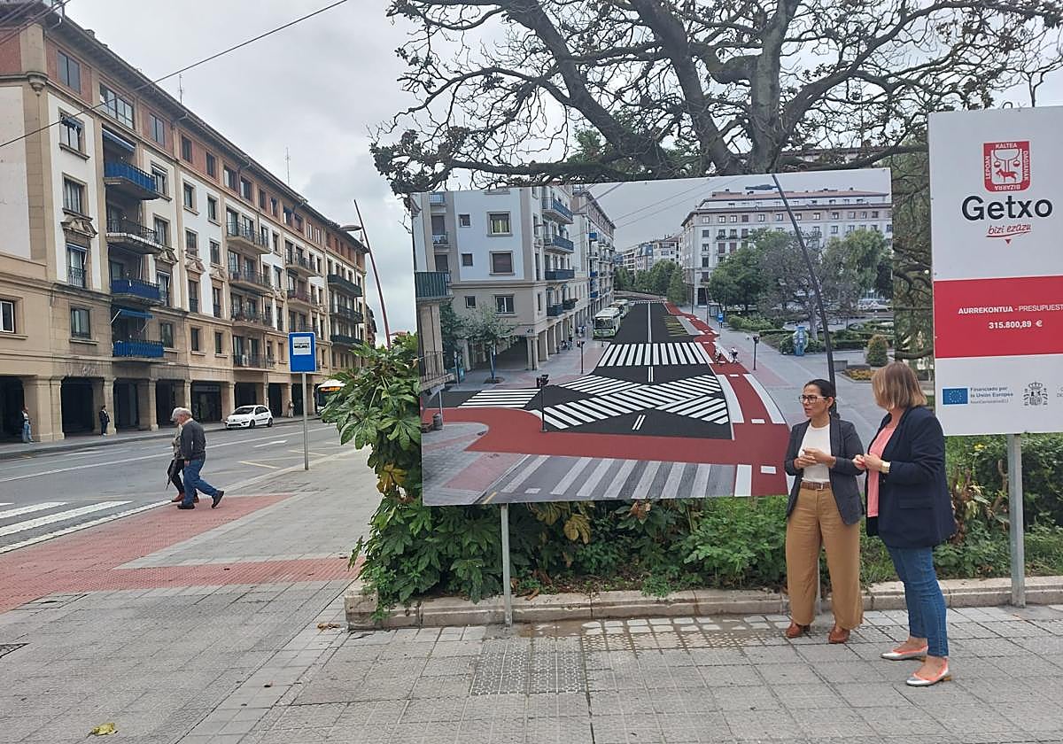 La alcaldesa de Getxo, Amaia Agirre, junto a la concejala de Infraestructuras de Obras y Servicios, Janire Ocio.