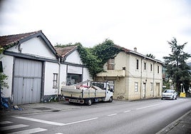 Imagen de un chalet deshabitado de Sopuerta que ha sido okupado por jóvenes del centro de menores.