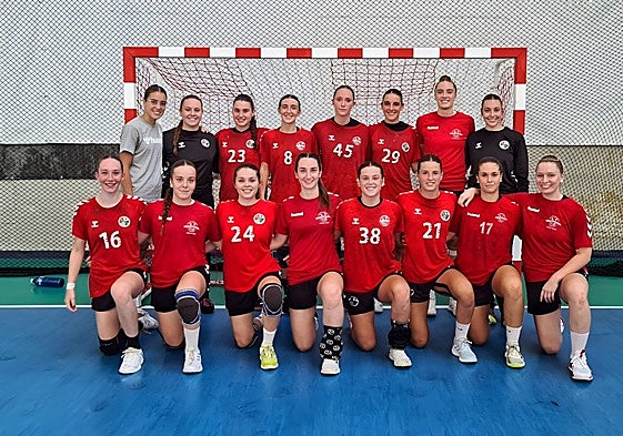 La nueva plantilla del Zuazo para la presente temporada al completo.