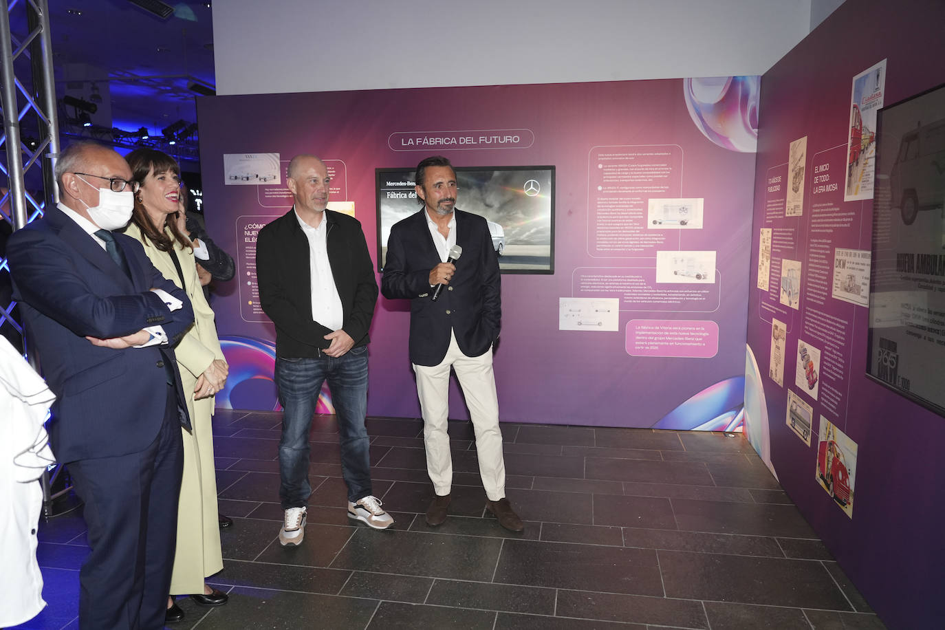 La exposición de Mercedes en Vitoria, en imágenes