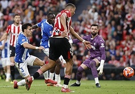 El gol en propia meta de Manu Sánchez.