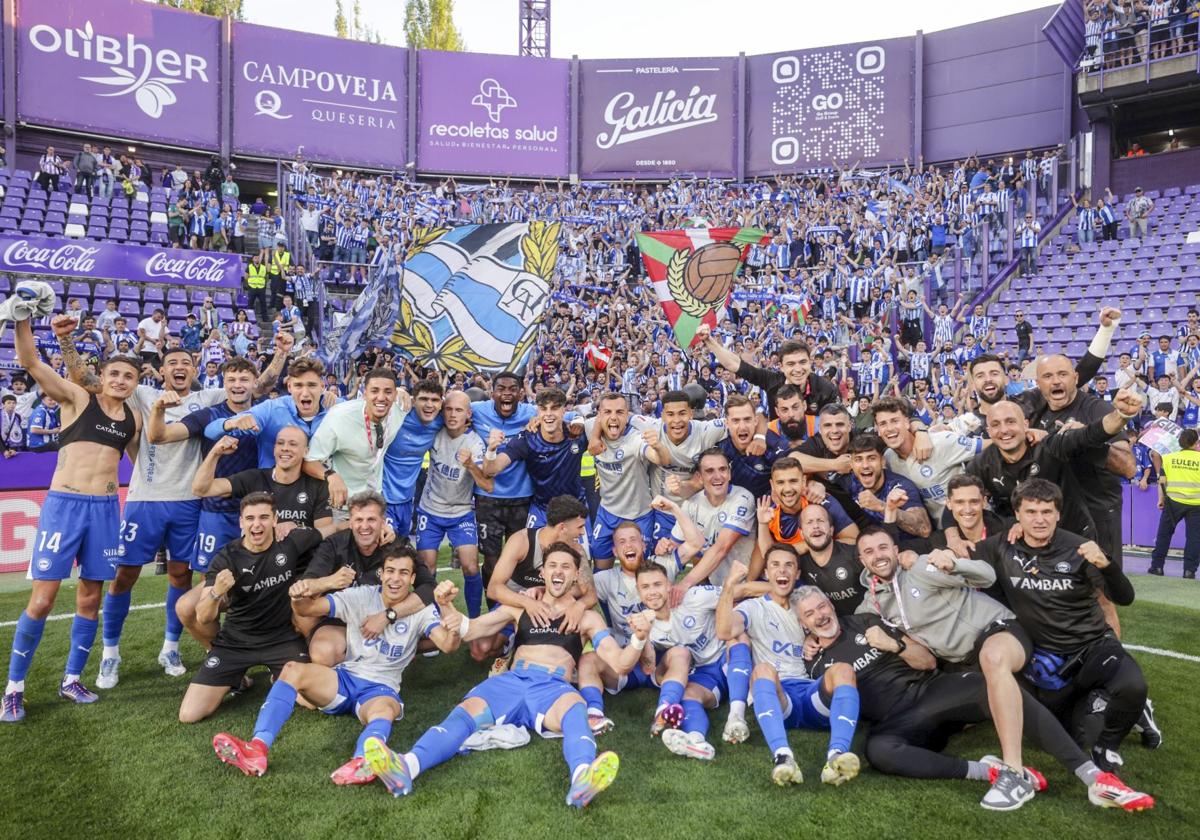 El Alavés brinda en la élite