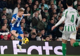 Vídeo resumen, goles y jugadas polémicas del Betis-Alavés