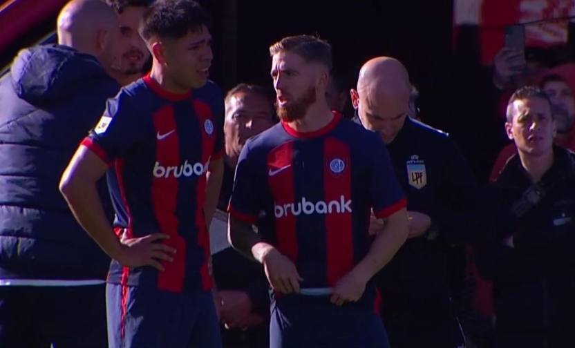 Muniain saltó al campo en el minuto 21 de la segunda parte.