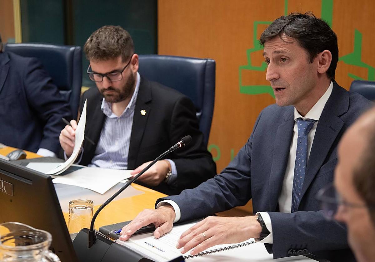 El consejero de Hacienda se compromete a utilizar el Concierto para hacer Euskadi más atractiva