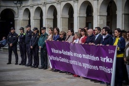 Concentración en Vitoria para denunciar el último caso de agresión sexual.