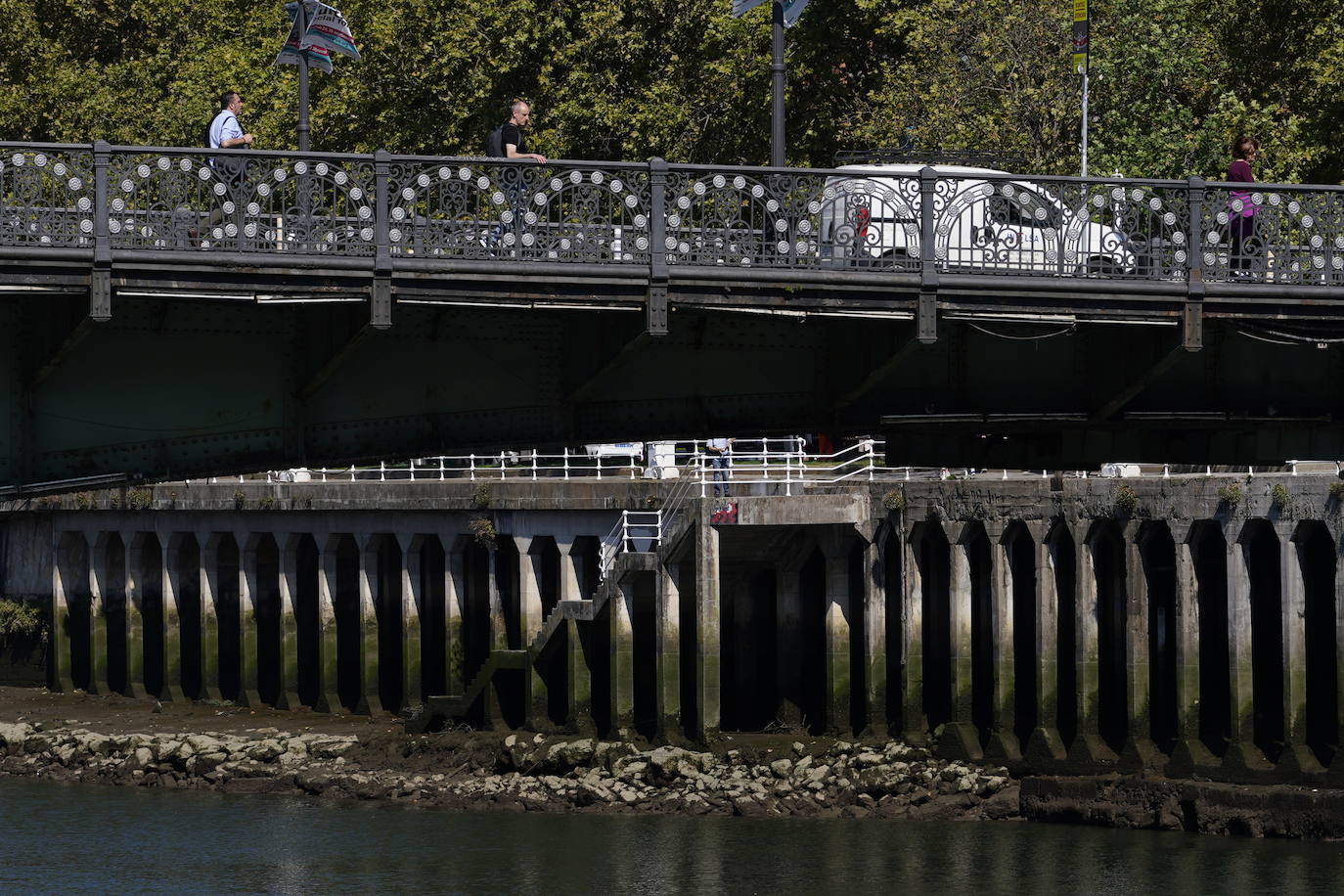 Las espectaculares imágenes que dejan las mareas vivas en Bizkaia