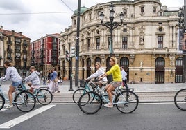 El turista extranjero aumentó en el verano.