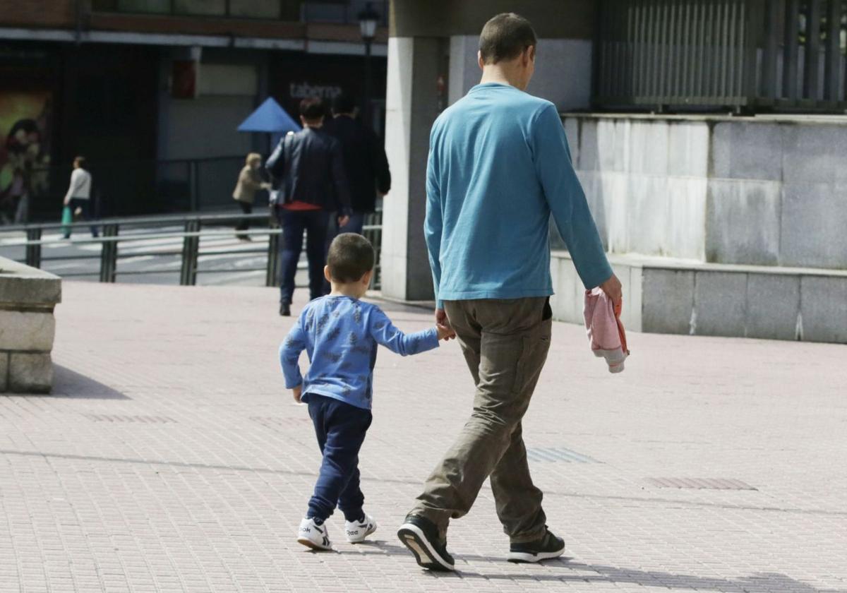 El Gobierno vasco amplía las ayudas de 200 euros al mes por hijo hasta los 7 años