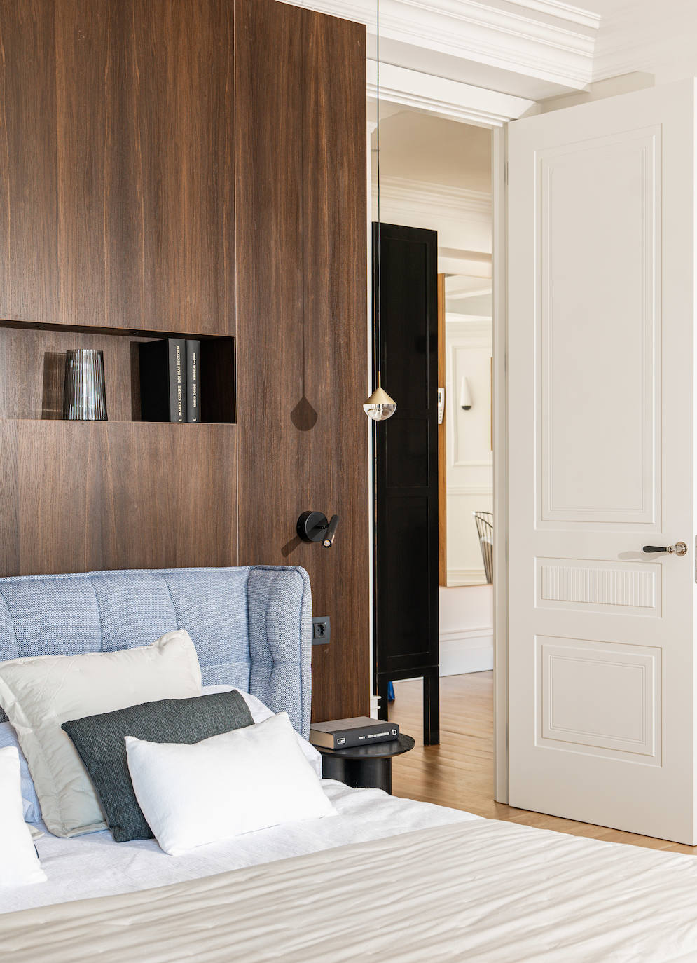 La vivienda de una familia en el Ensanche bilbaíno con más de 100 años de historia y toque moderno