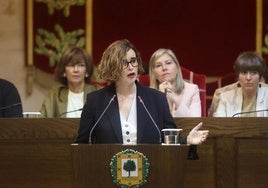 La diputada general, Elixabete Etxanobe, durante su intervención en Gernika.