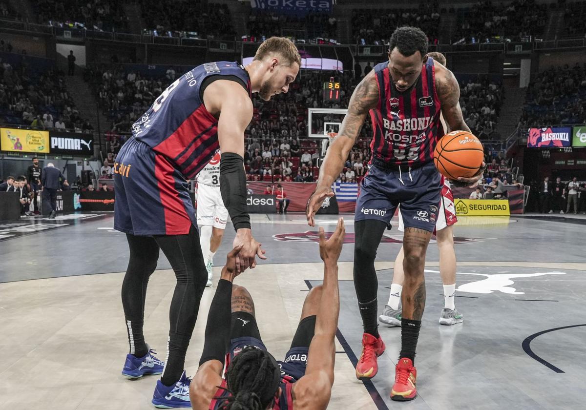 El Baskonia vuelve a ser equipo de play off