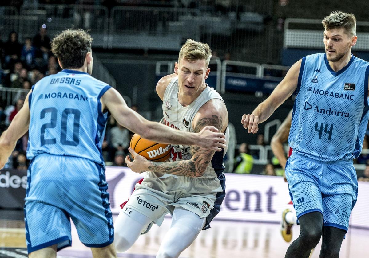 El Baskonia es presa fácil en la Liga ACB