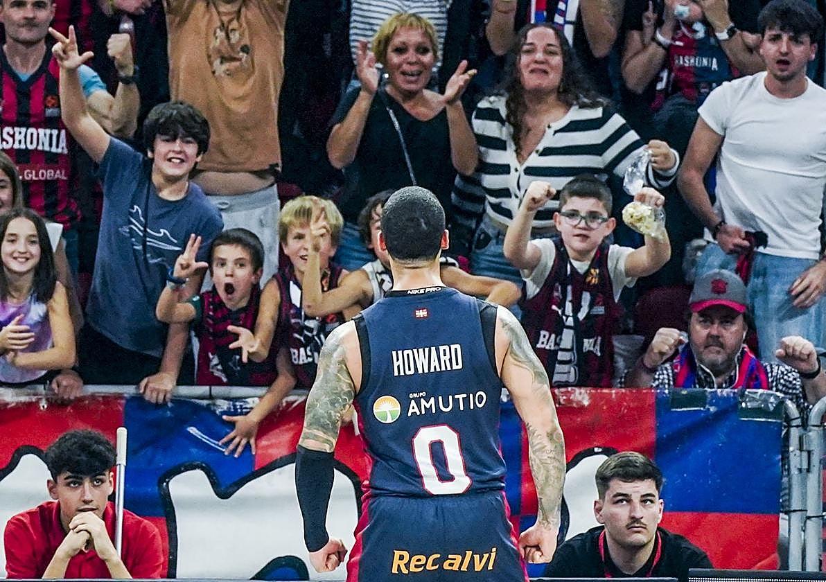 Markus Howard aplaca el miedo del Baskonia con una exhibición anotadora