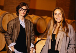 La escapada de Nerea Garmendia con Paz Vega a las bodegas de Rioja Alavesa