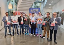 Jon Zugazagoitia, concejal de Deportes de Basauri; Javi Conde, medallista paralímpico; Jose Feijoó, presidente de la asociación de comerciantes de Basauri; Mikel García, atleta; Susanna Martín, dibujante e ilustradora del cómic; Tania Castillo, atleta; el periodista Jon Spinaro y Romualdo Doistua, vicepresidente de los comerciantes de Basauri.