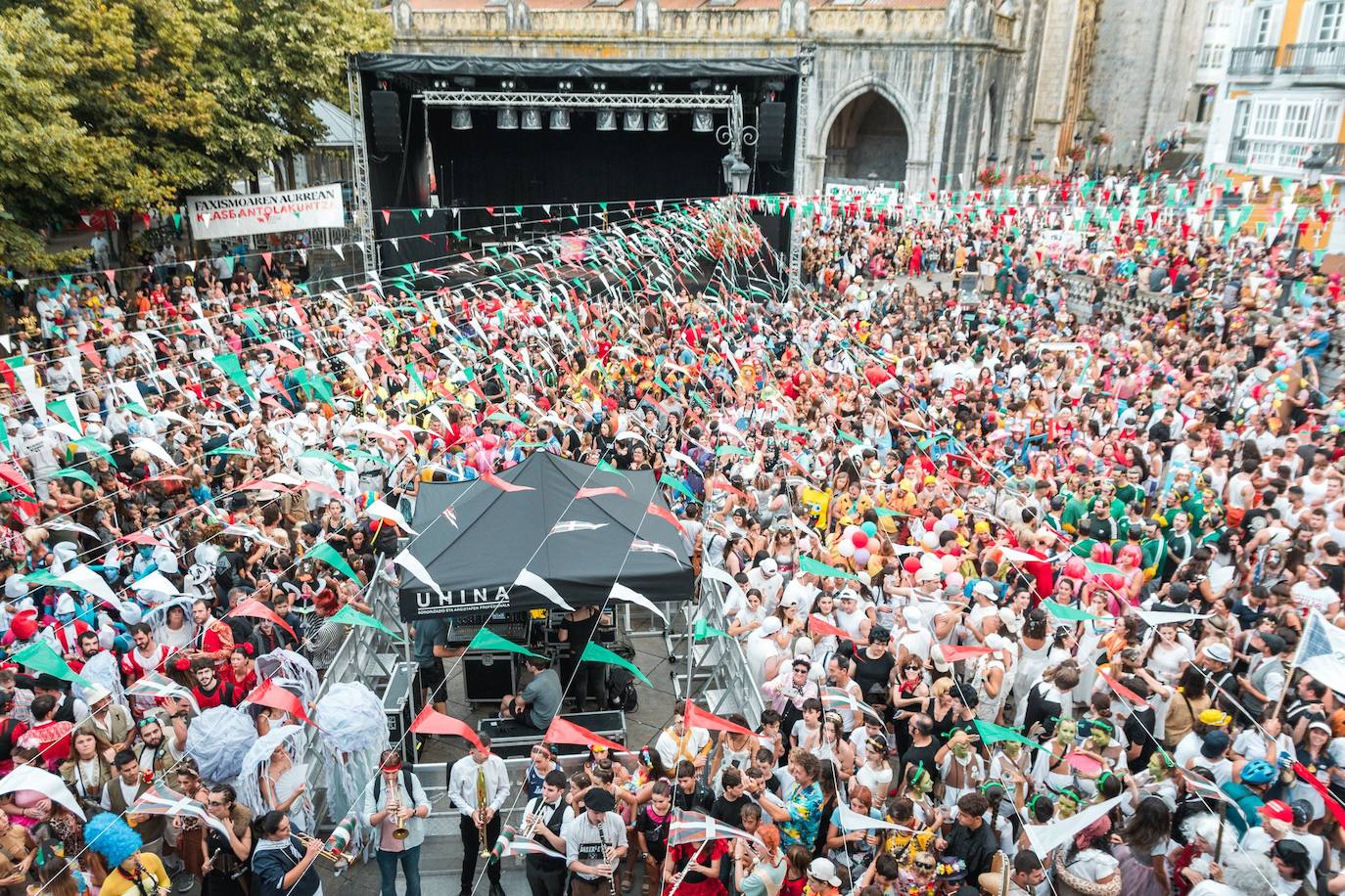 El alcalde de Bildu de Lekeitio agradece a la Ertzaintza su trabajo en las fiestas