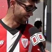 Dos aficionados vascos animan a Muniain en Argentina: «Espero que la rompas como lo hiciste en el Athletic»