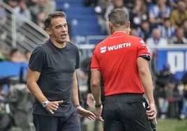 Luis García Plaza, durante el partido.