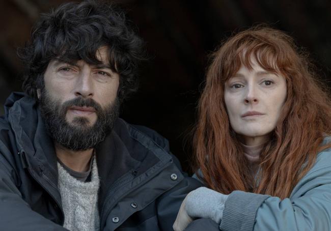 Javier Rey y Ana Polvorosa en 'La última noche en Tremor'.