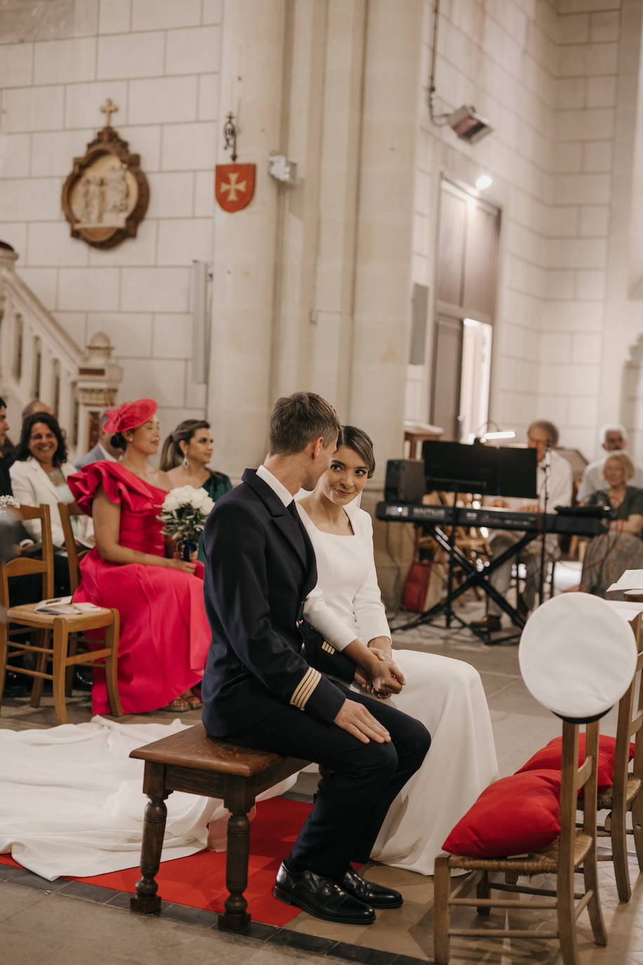 Cecilia, la novia que viajó cuatro veces desde México para hacerse en Bilbao su vestido soñado