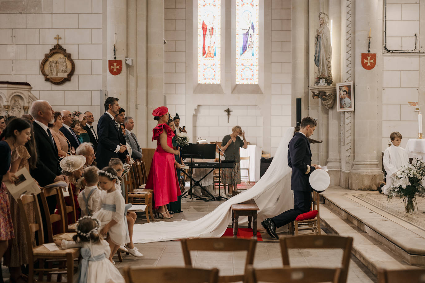 Cecilia, la novia que viajó cuatro veces desde México para hacerse en Bilbao su vestido soñado