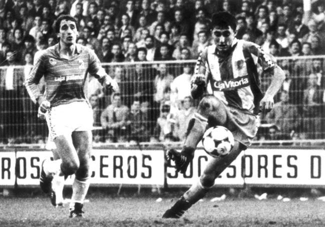 El entonces prometedor Ernesto Valverde, en un partido de esa temporada 1984-1985.