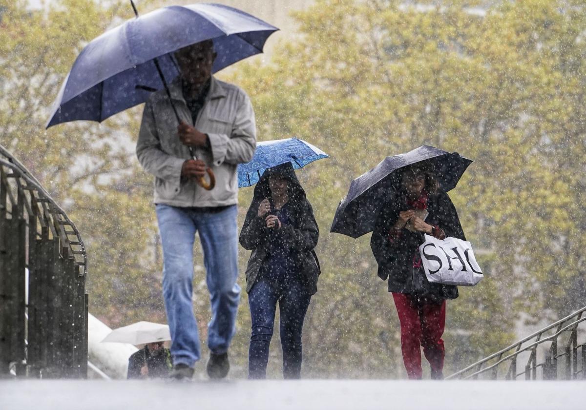 Aviso amarillo este jueves en Bizkaia por lluvias intensas e inundaciones por las mareas vivas