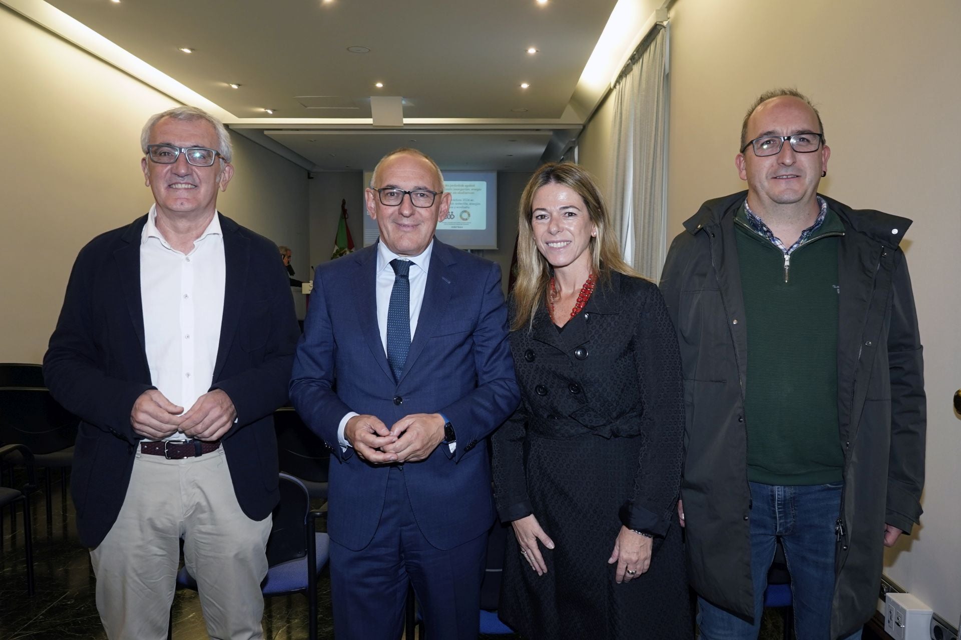 Eduardo Aguinaco, Ramiro González, Miren Bilbao y Diego Martínez de San Vicente.