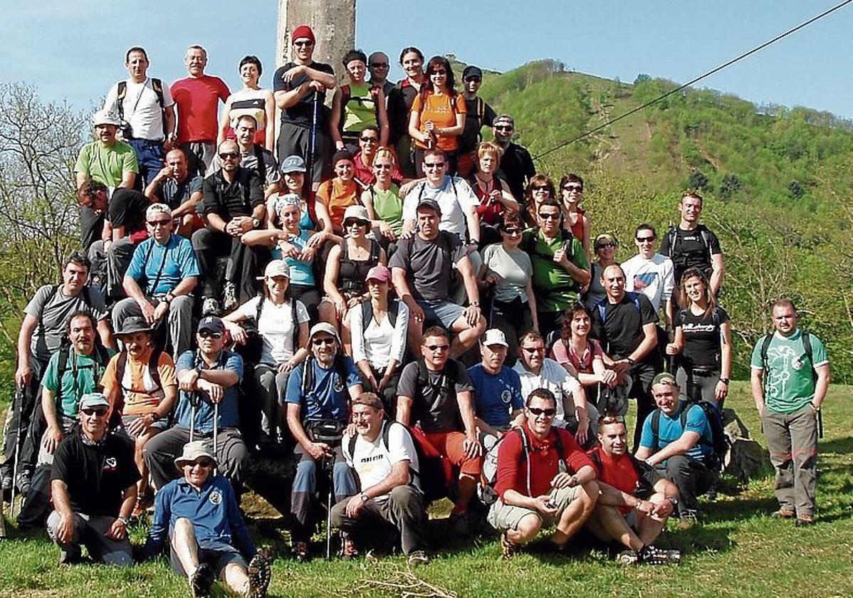 Participantes en una anterior salida de 'Mugarriz Mugarri'.