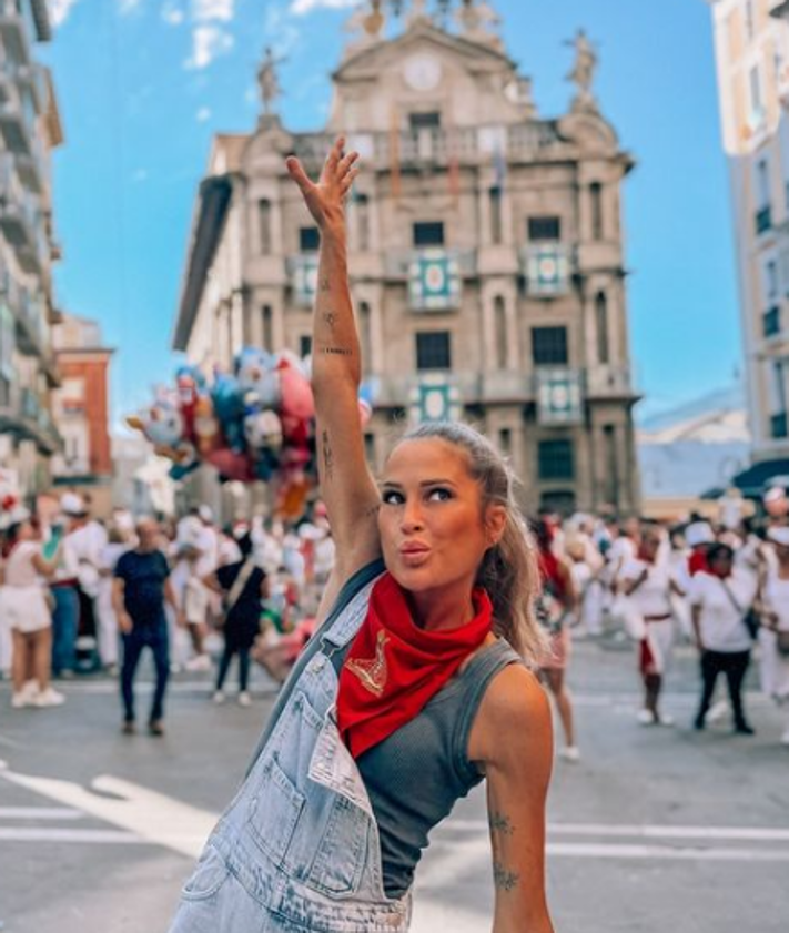 Imagen secundaria 2 - Quién es Verdeliss, la madre de ocho hijos que ha ganado en el maratón nocturno de Bilbao