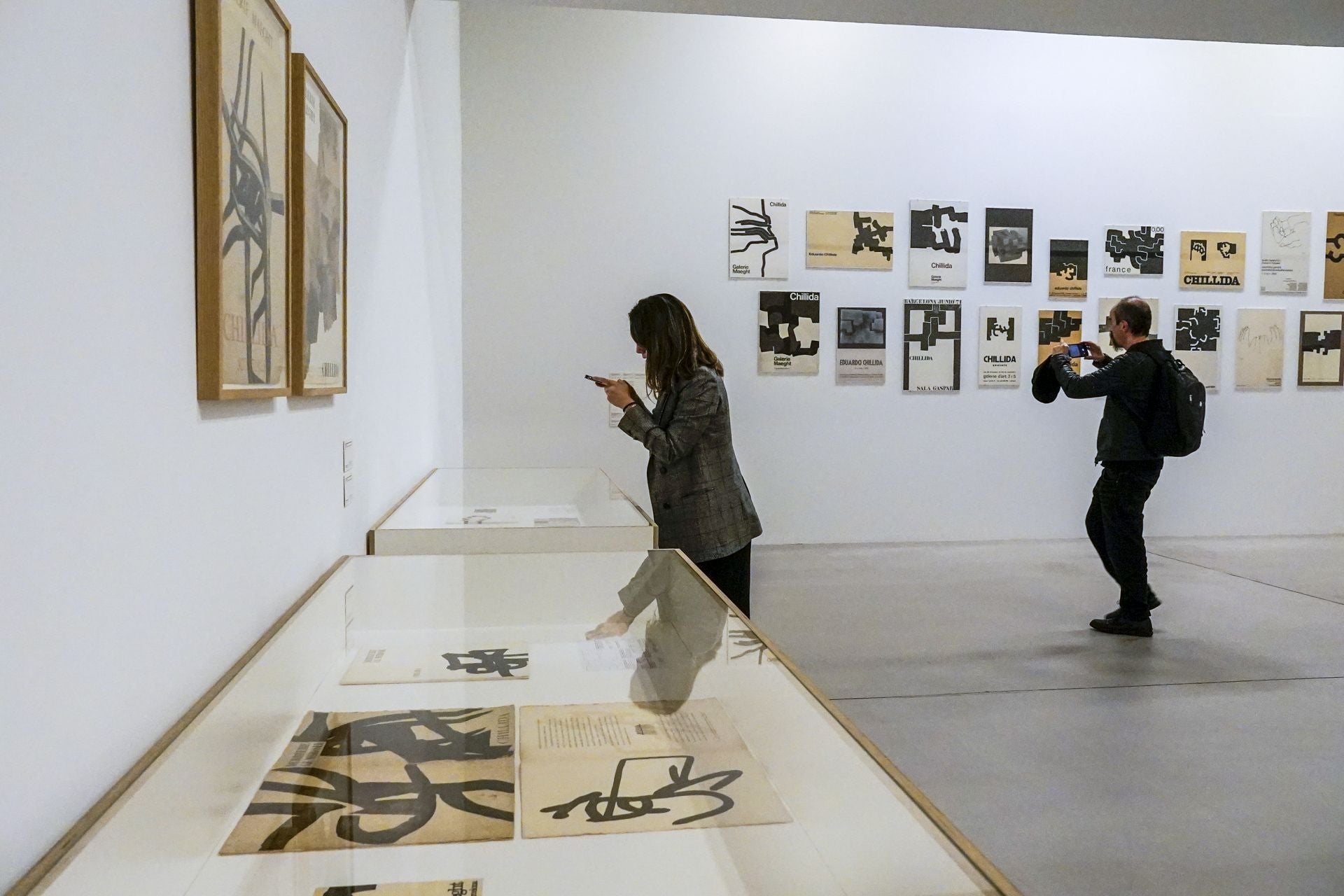 Los carteles más icónicos de Chillida en el Artium