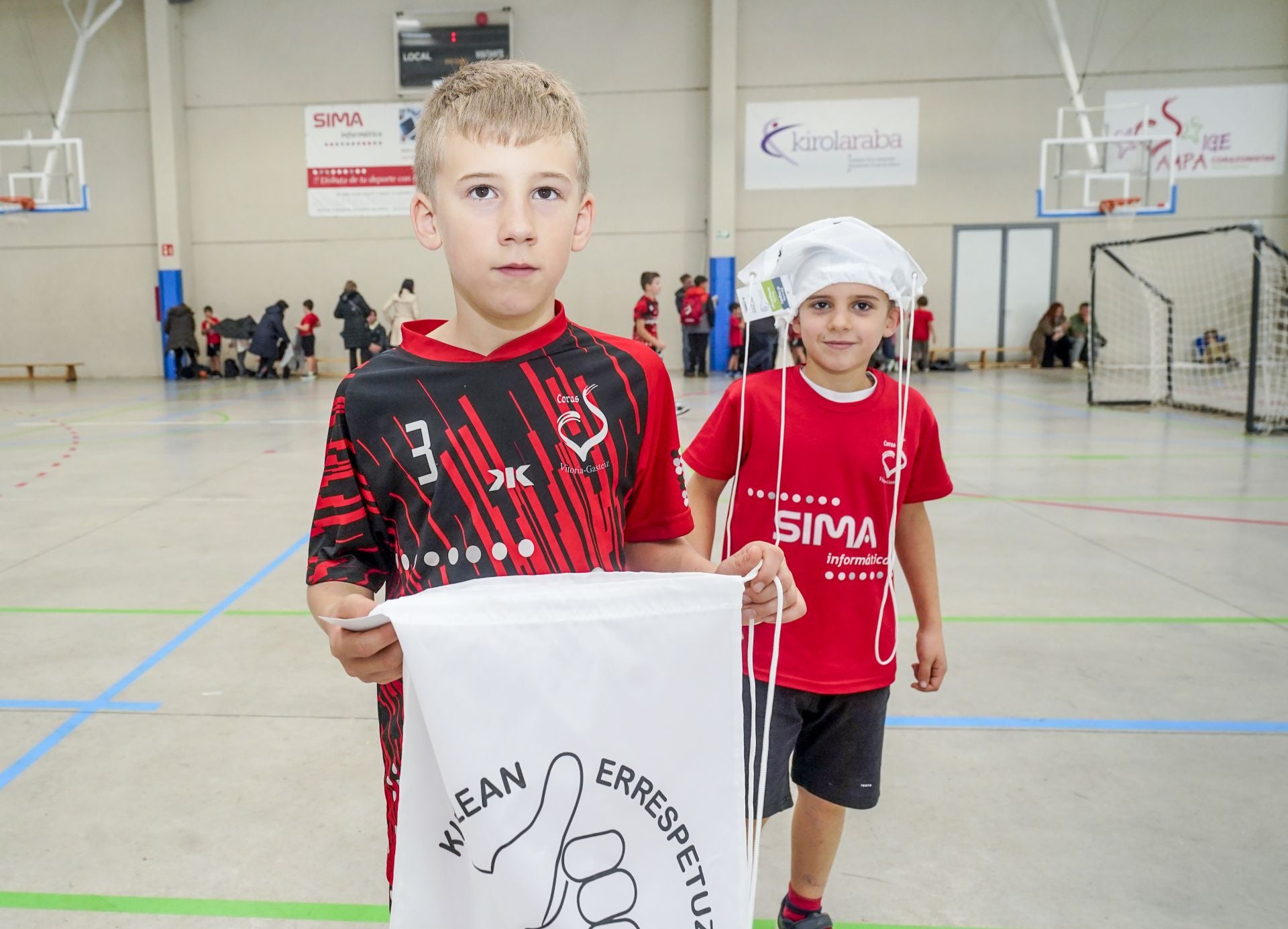 Padres y alumnos, juntos por el respeto en el deporte