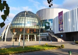 Recreacion de la reforma del centro comercial El Boulevard, Vitoria