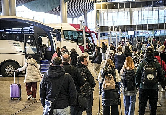 En directo, la huelga de transportes por carretera en Álava
