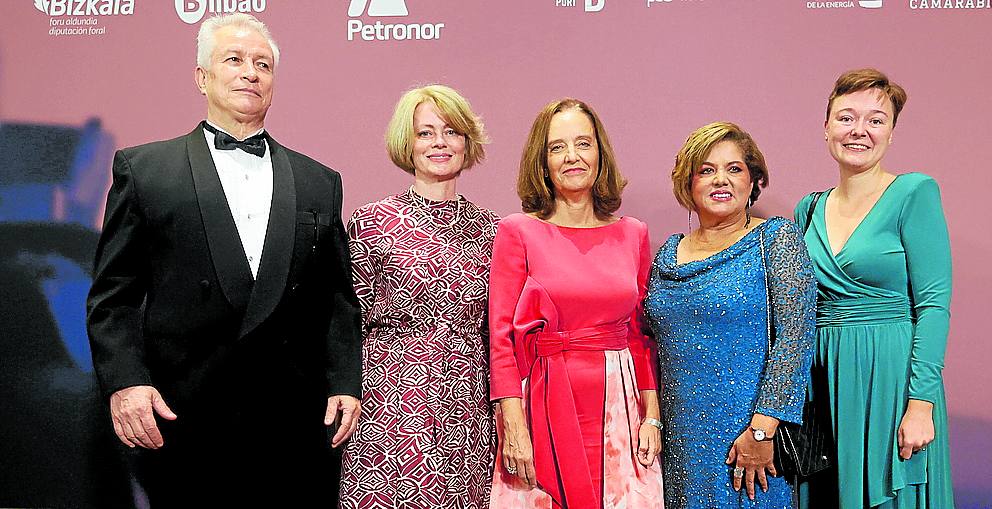 Carlos Riveros, Unnur Orradóttir Ramette, María José Bilbao, Marta Lucia González, y Sonja Schragen.