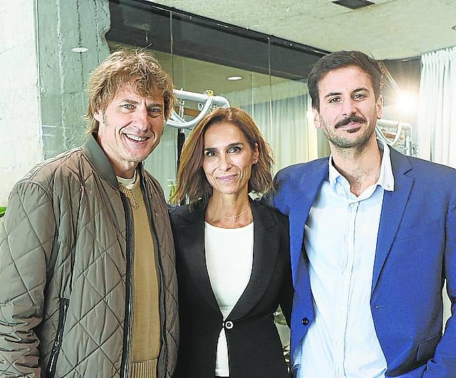 Julian Iantzi, Rocío Yebra e Iker Ondarra.