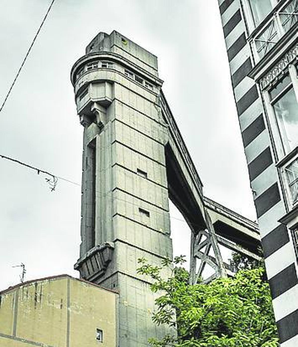 Ascensor de Begoña.