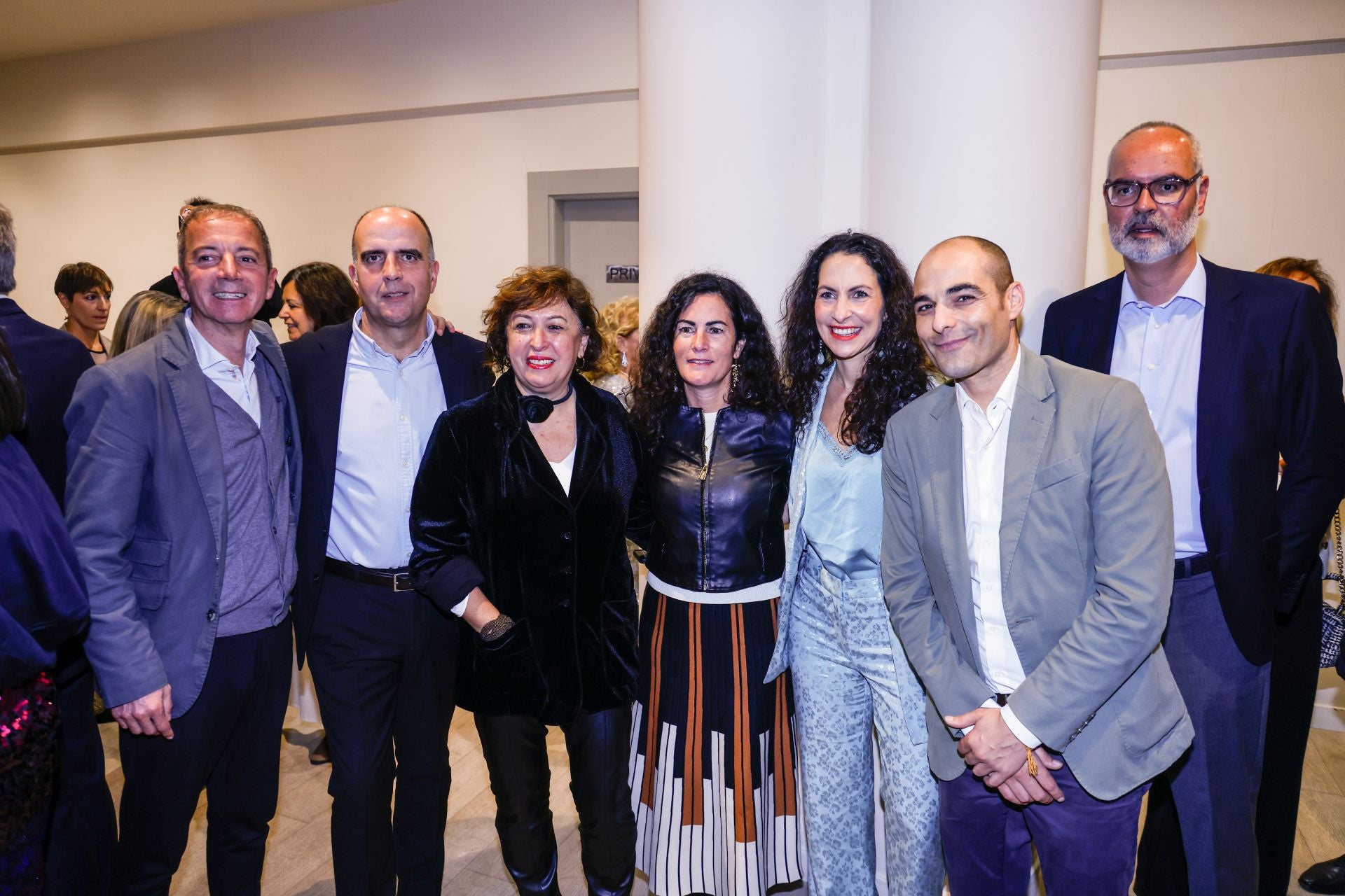 Eduardo Yoldi, Julen Mata, Azucena de la Iglesia, Itziar Fombuena, Maite Fernández, Antonio Flores y Sergio Maneiro.