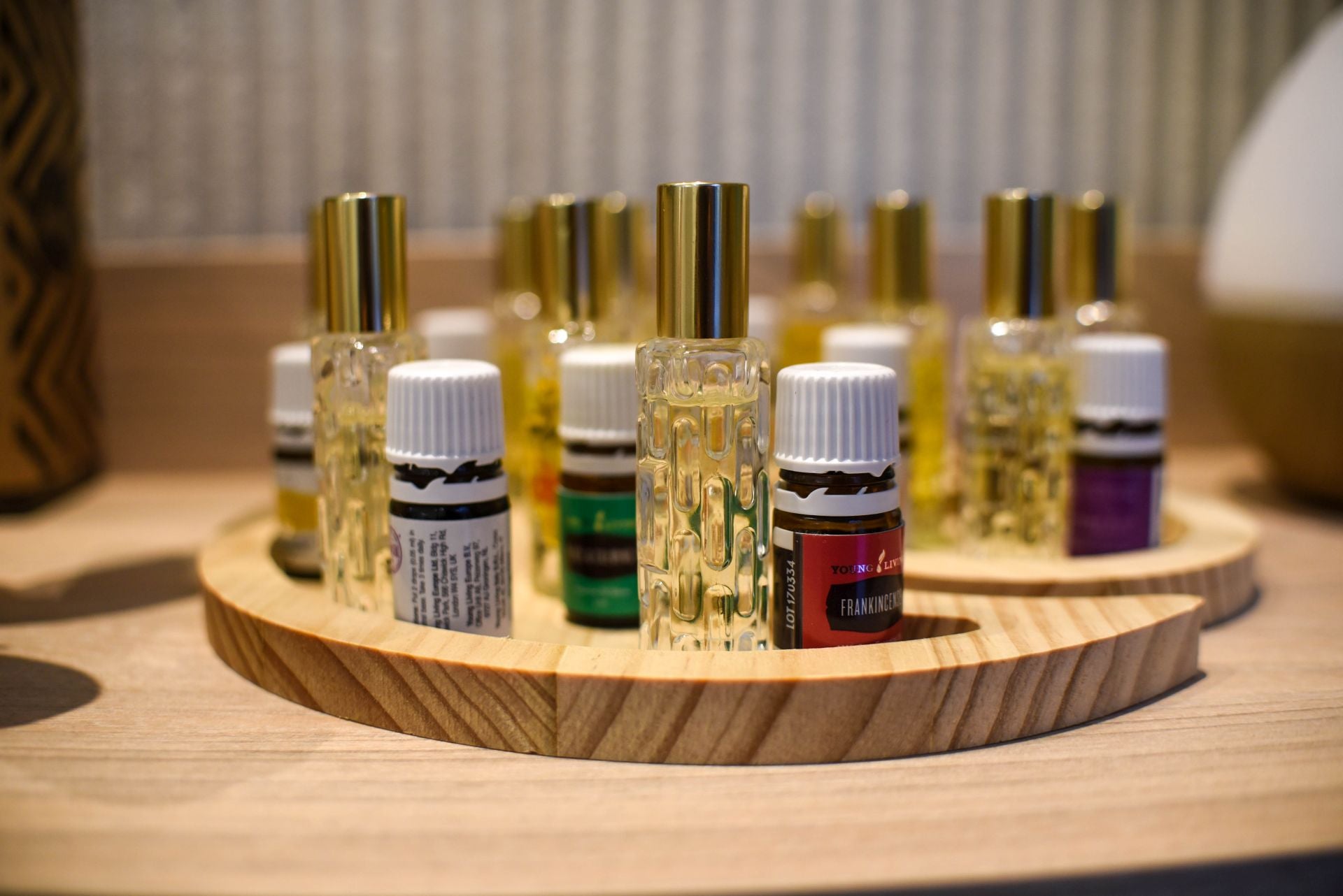 Bruna, la chica de rizos que ha abierto una peluquería especializada en el método curly en Bilbao